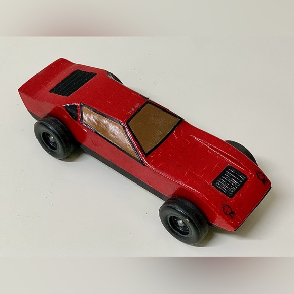 1980s Vintage Hand Crafted Homemade Pinewood Derby Race Car - Picture 3 of 15